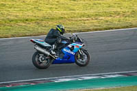 brands-hatch-photographs;brands-no-limits-trackday;cadwell-trackday-photographs;enduro-digital-images;event-digital-images;eventdigitalimages;no-limits-trackdays;peter-wileman-photography;racing-digital-images;trackday-digital-images;trackday-photos